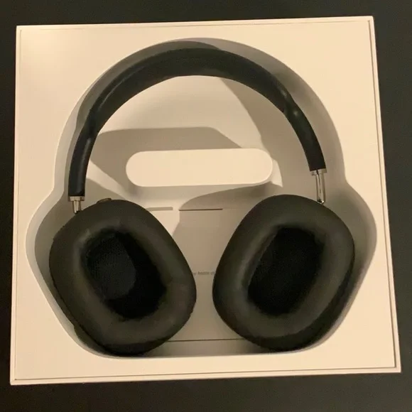 Apple AirPods Max
